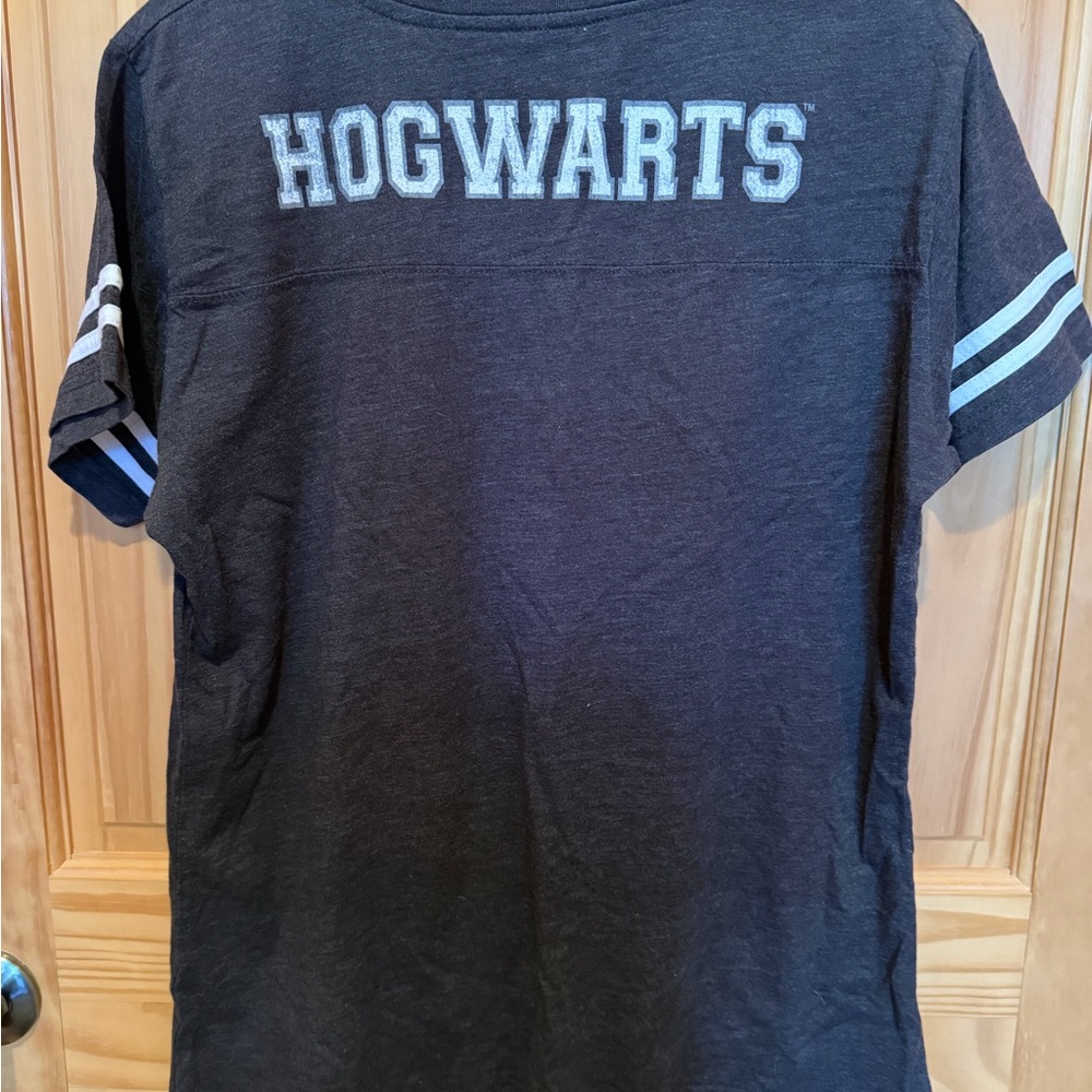 Harry Potter Women's Hogwarts Crest Tee - Picture 2 of 4